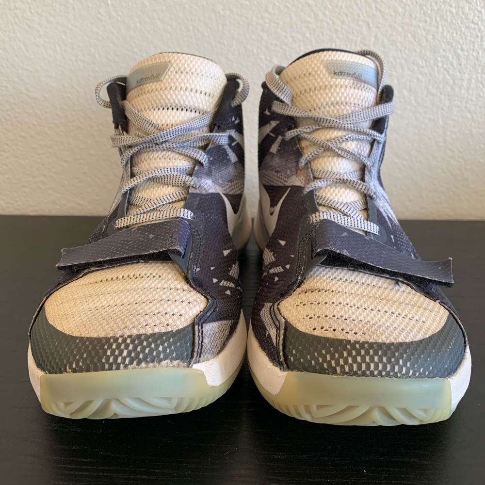 Nike KD Trey 5 III PRM 749379-001 Mens Gray Silver Black Basketball Shoes SZ 9